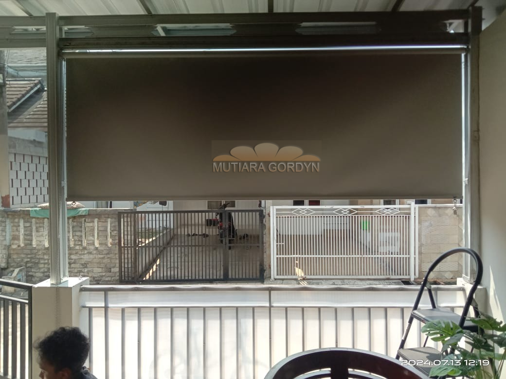 Gorden Minimalis Pejaten | Jual Roller Blind, Wooden Krey Kayu