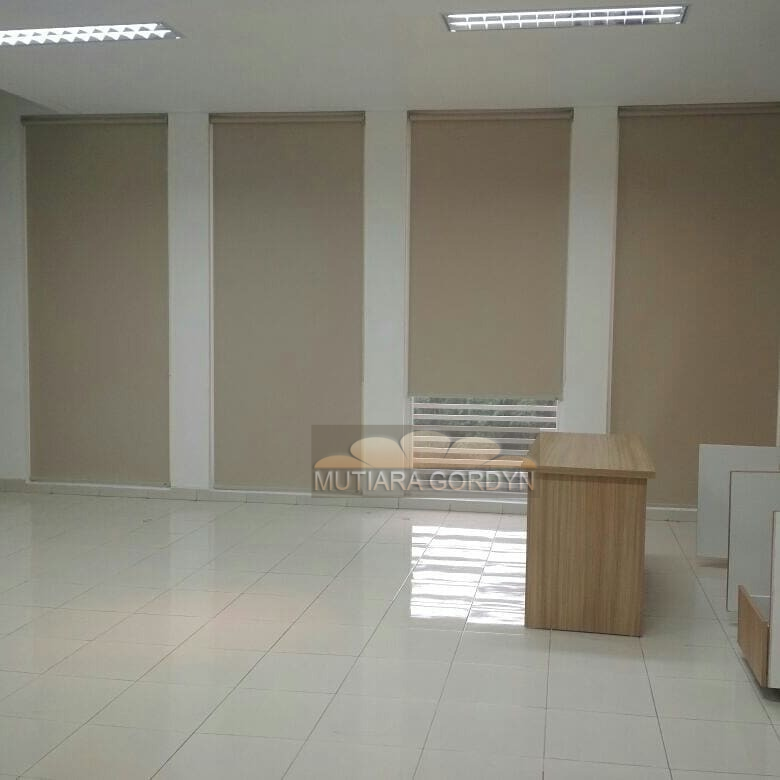 Gorden Minimalis Pejaten | Jual Roller Blind, Wooden Krey Kayu