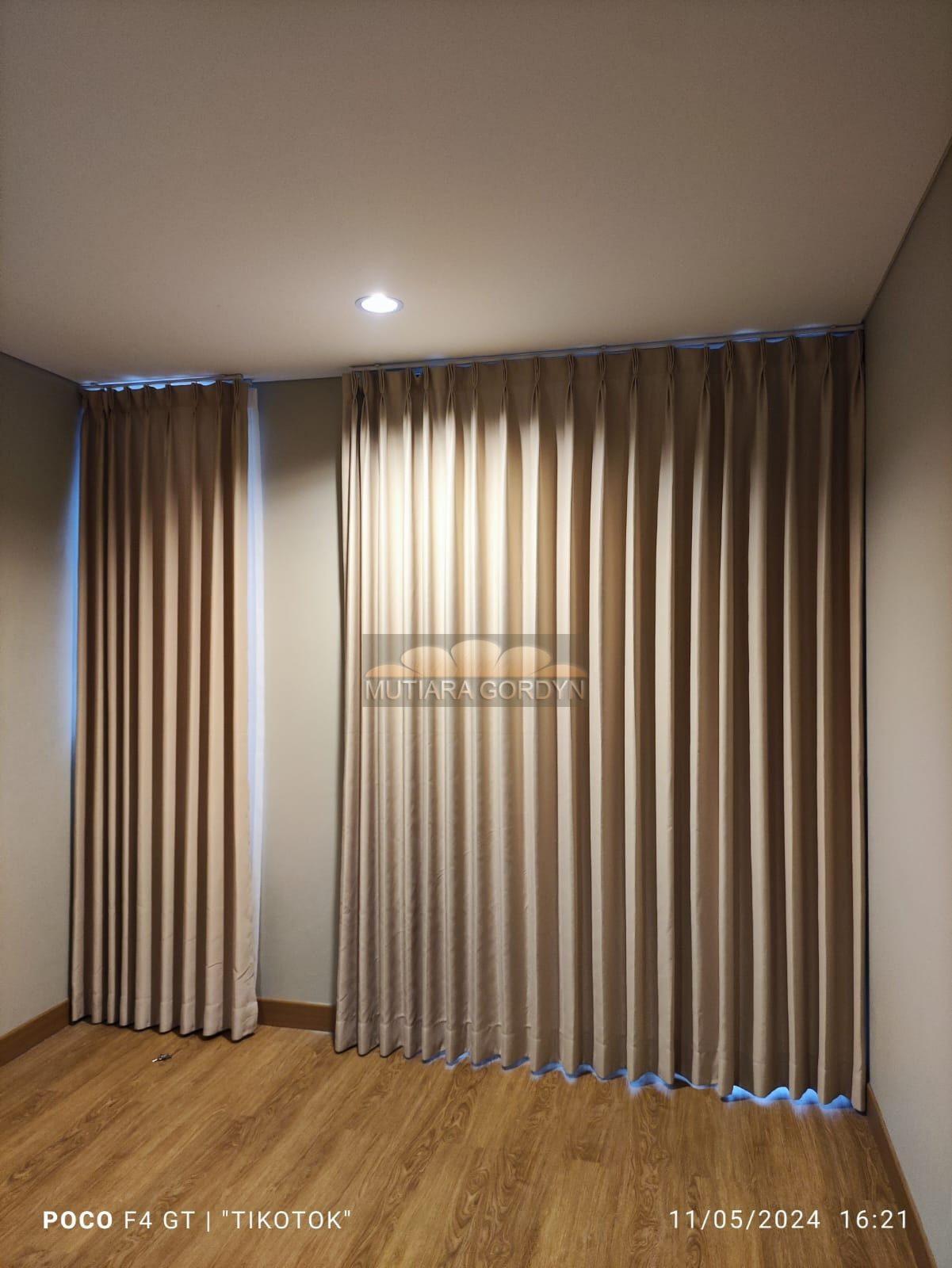 Jual Vertical Blind Petukangan | Toko Gorden & Aksesoris 